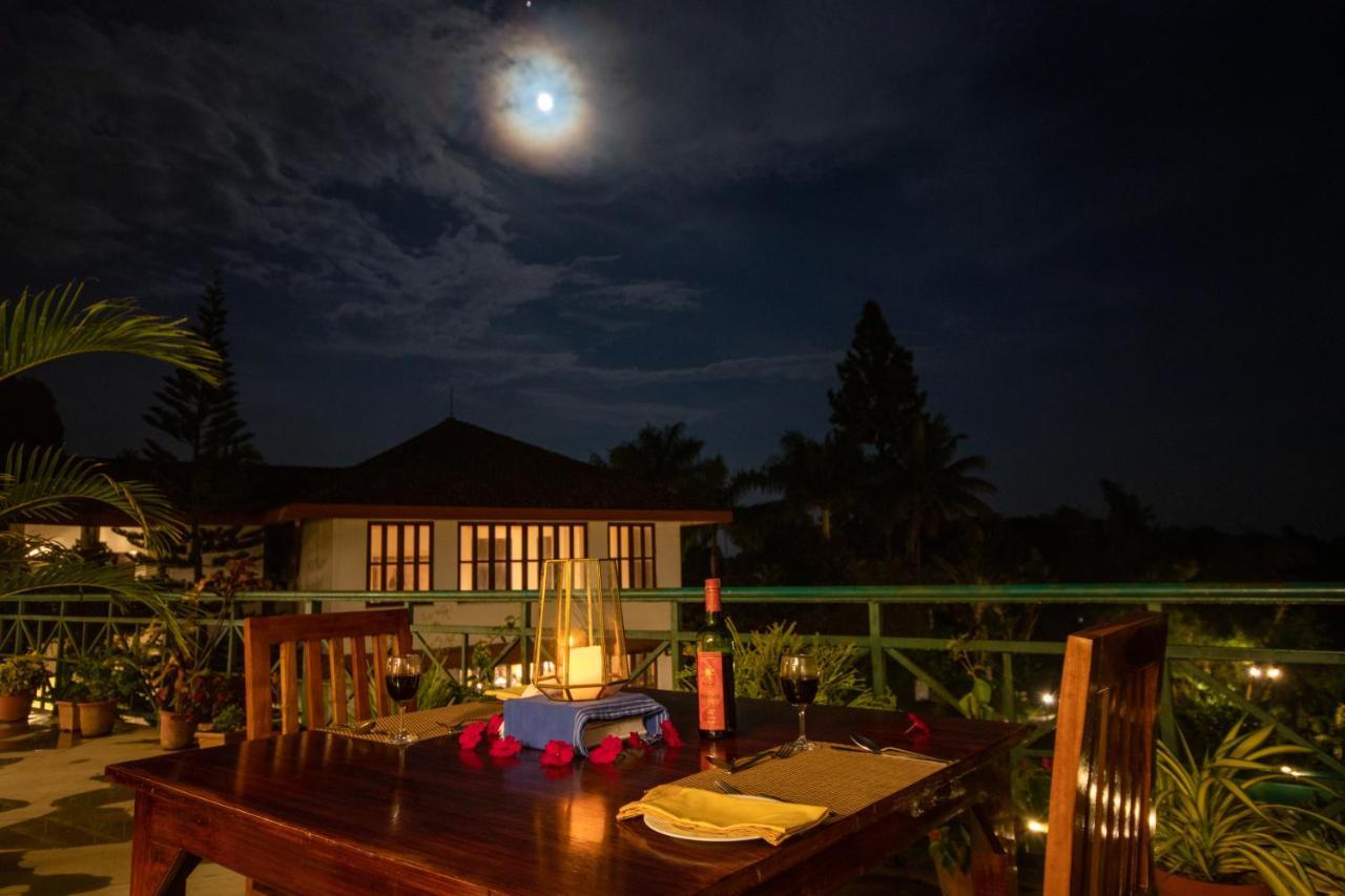 Amritara Ambatty Greens Resort Virajpet Ngoại thất bức ảnh