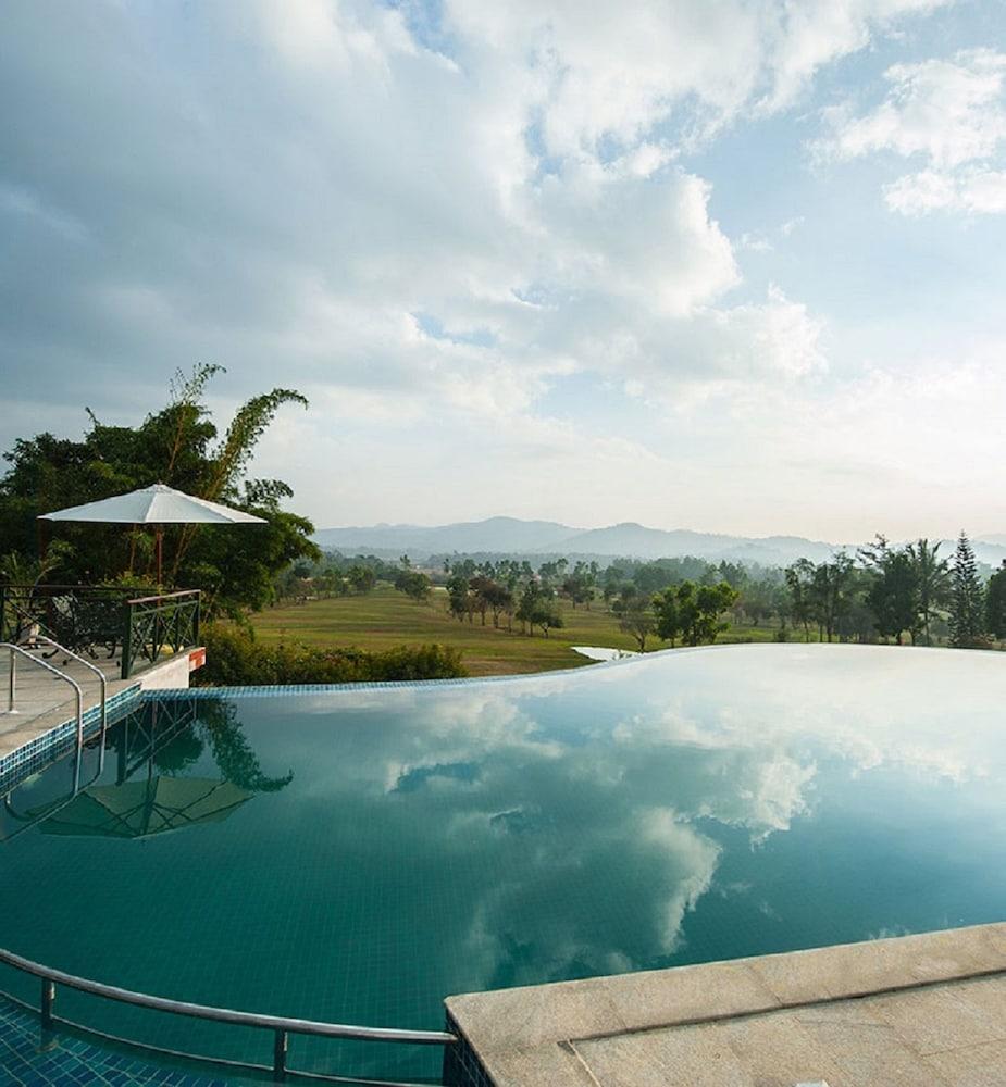 Amritara Ambatty Greens Resort Virajpet Ngoại thất bức ảnh