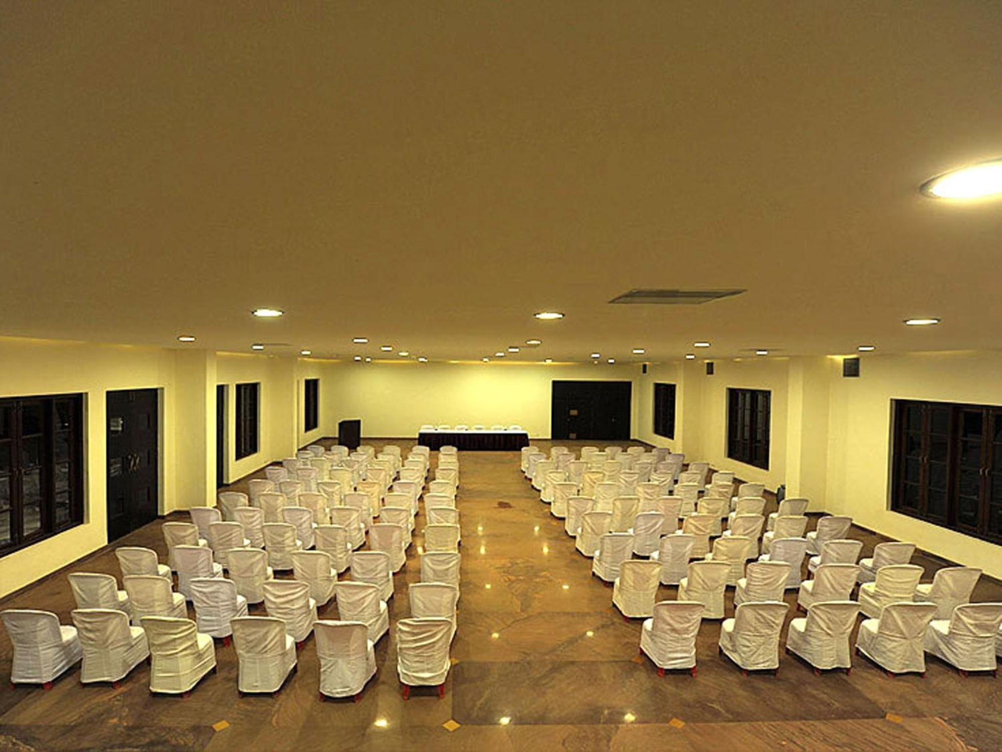 Amritara Ambatty Greens Resort Virajpet Ngoại thất bức ảnh